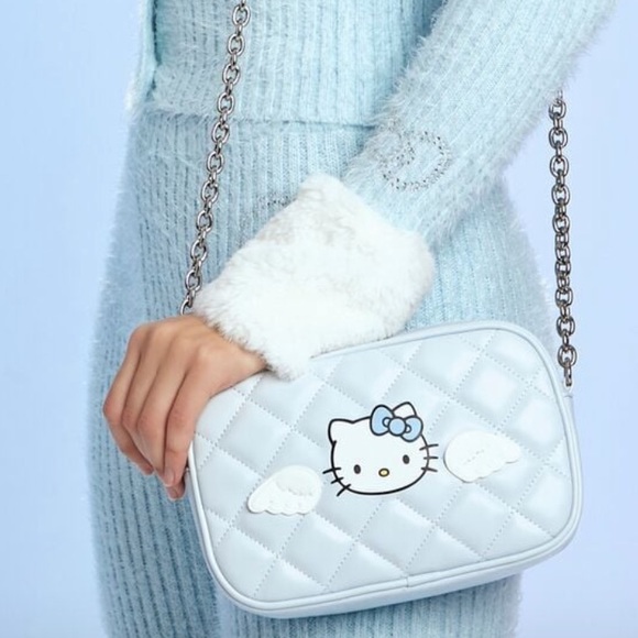 Hello Kitty Quilted Bag Forever 21 NEW - Picture 1 of 2